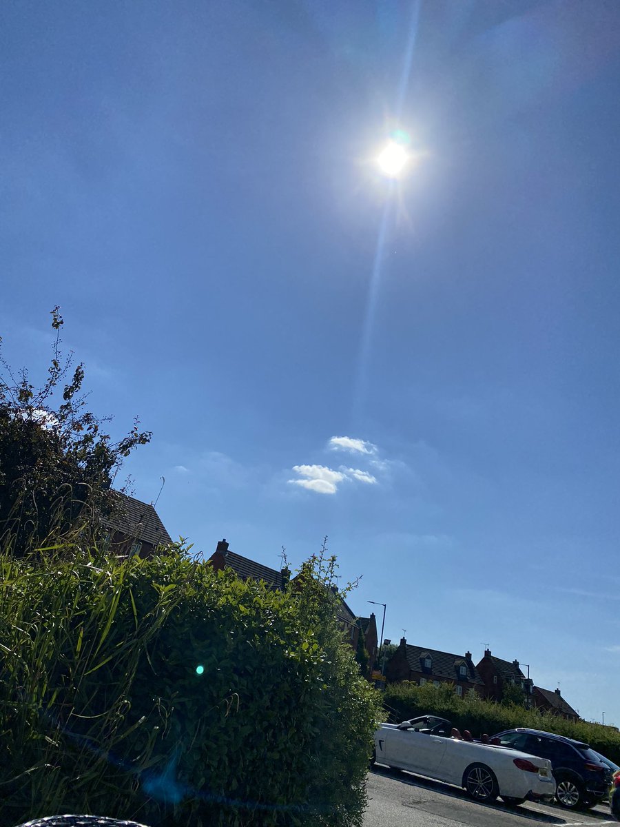 simonhpirie's tweet photo. Well lovely day to spend with Mrs HP #wifetime #quiettime #longestday https://t.co/j9a5iMOhas