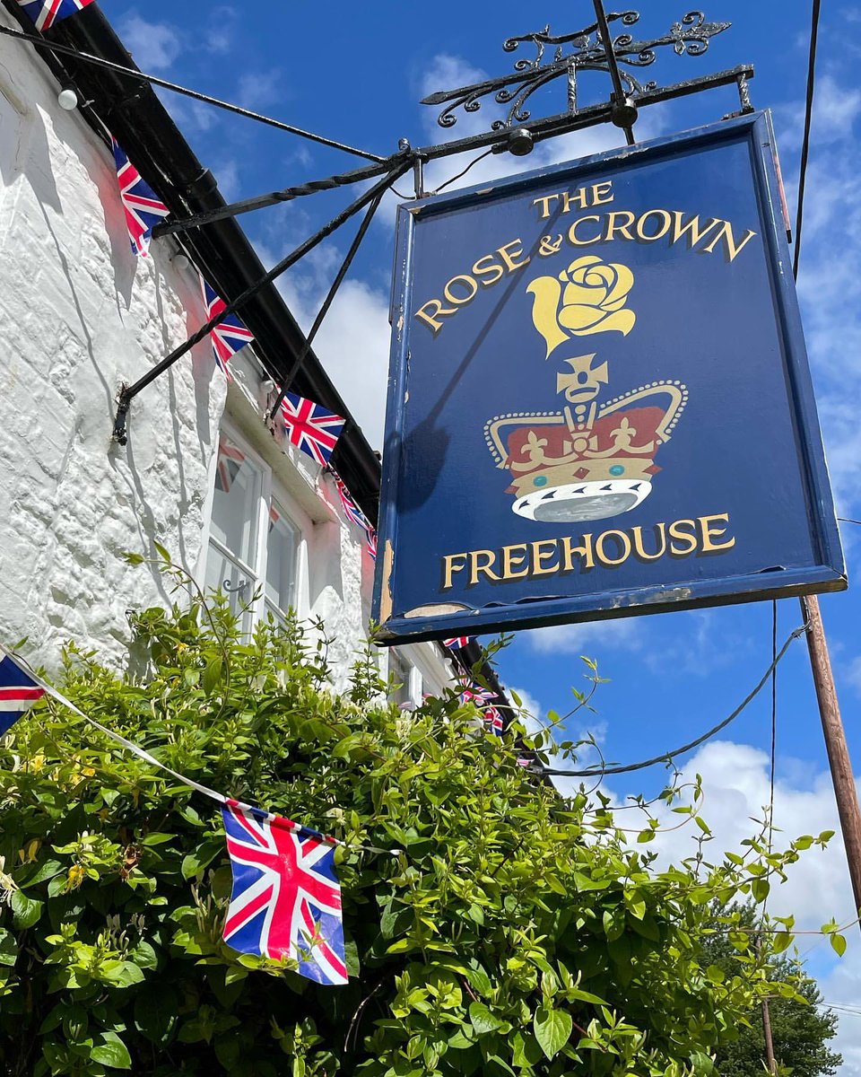 Summer has well and truly arrived. Food and drink is served all day long so come and join us in our famous garden, or even a shady spot in the bar and restaurant. 

Find out more and see our menus at roseandcrownsnettisham.co.uk