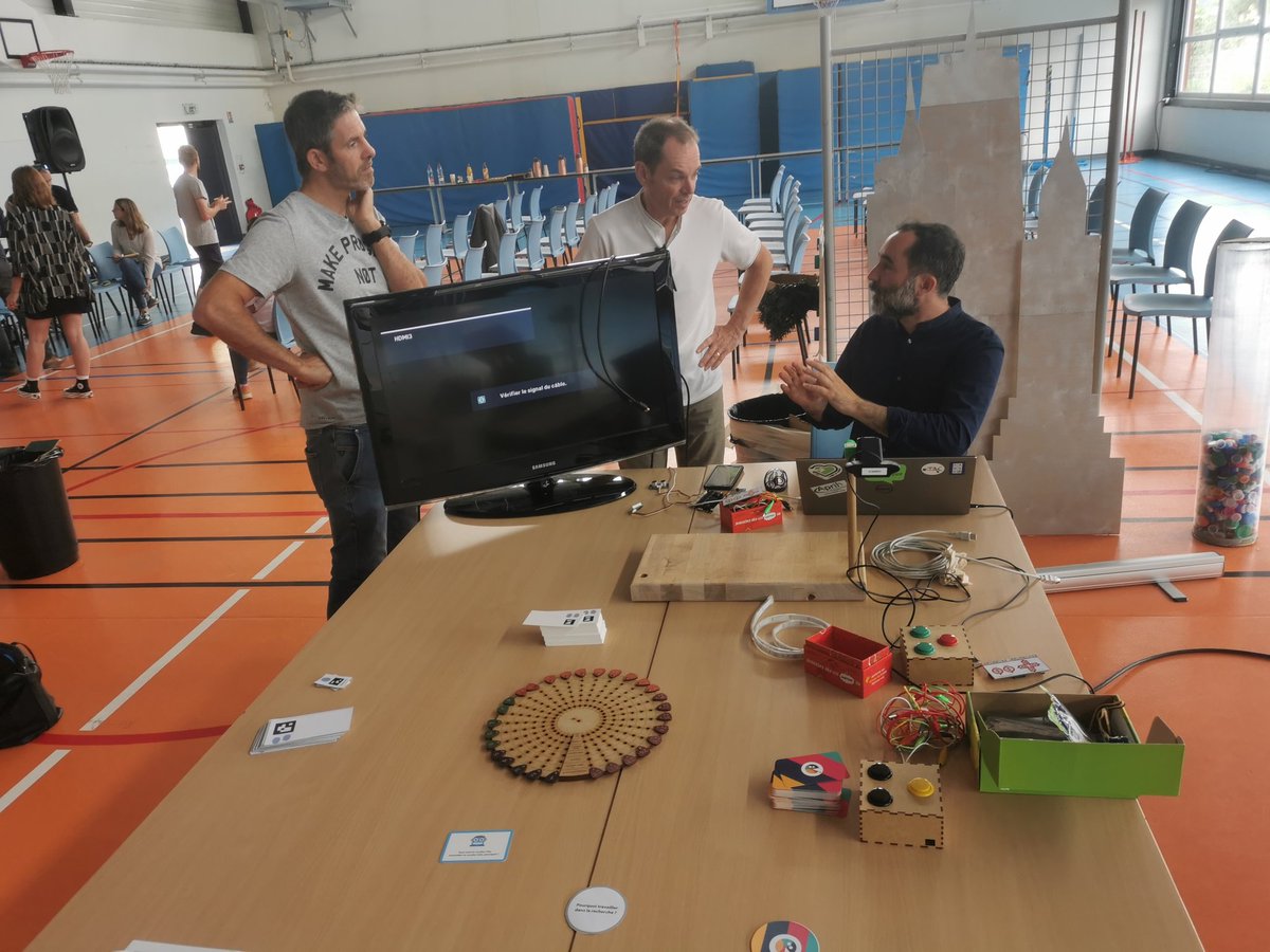 57play's tweet image. Séminaire de clôture @Projet_eTAC en simultané et en live à partir des Colleges de St Avold et Borny @Canope_57 @MoselleCD57 @Univ_Lorraine @INSPElorraine @stefleck4🏁