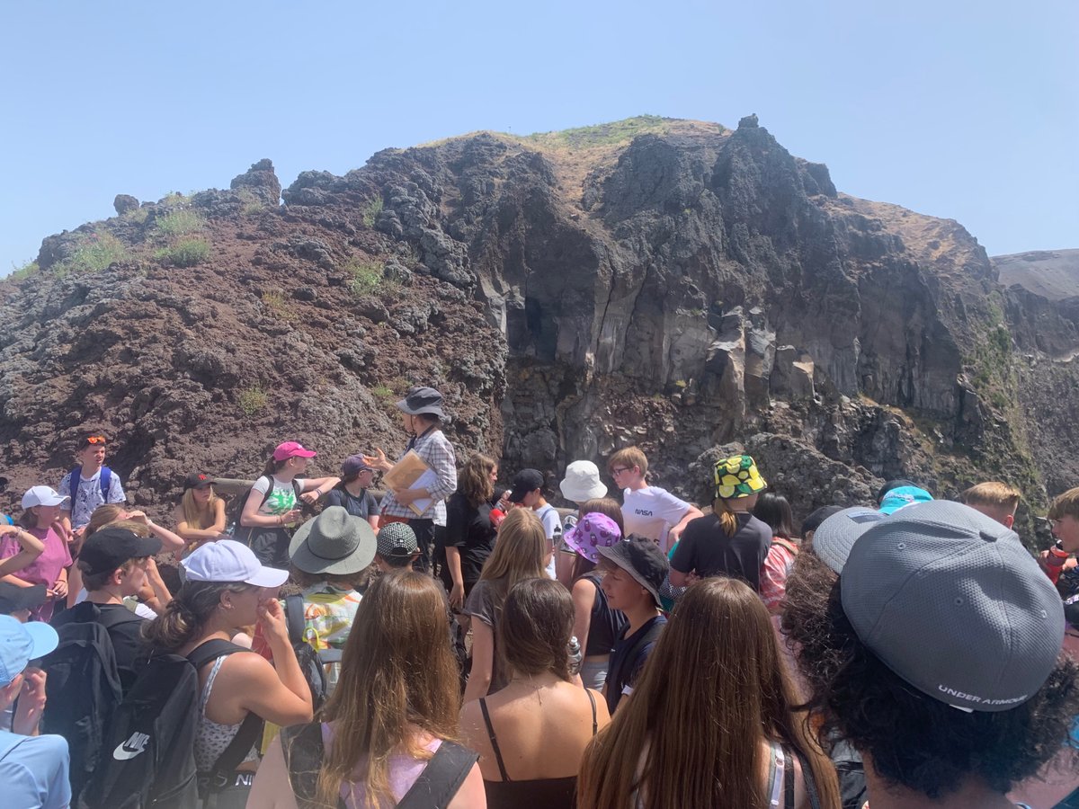 BohuntWorthing's tweet photo. SORRENTO22: What did you do today? We climbed a volcano 🌋 Vesuvius: we came, we saw, we conquered… and bought a lot of merch from the gift shop #merchmerchmerch #bswsorrento2022 https://t.co/uJVZT3E0xA