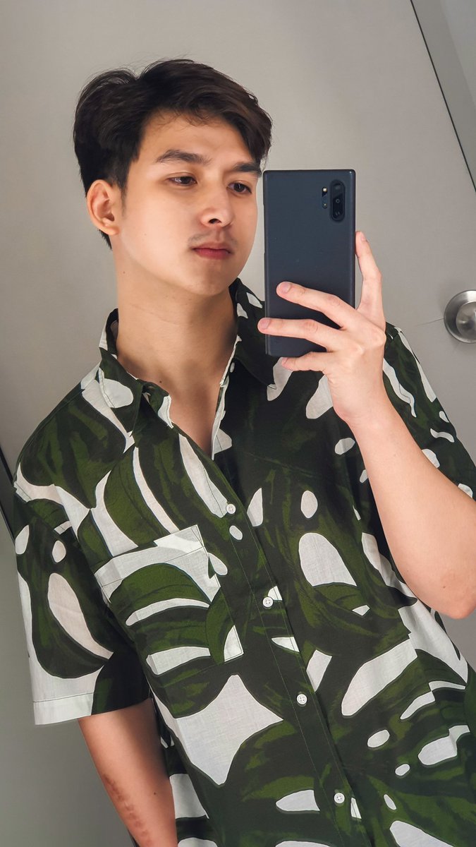 kylevergara's tweet photo. #FittingRoomDiaries 🤪 https://t.co/oCKvpnWVQ2