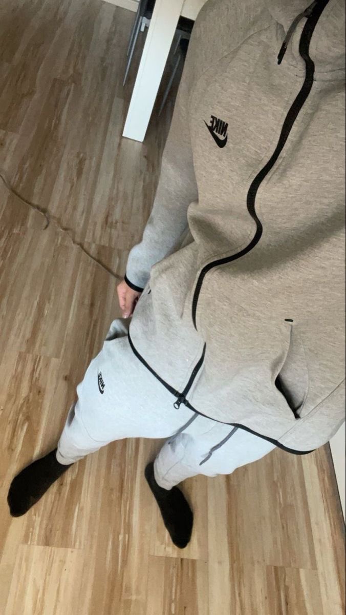 MxsterT7's tweet photo. all I do is sit and wait! Whilst letting you little fucks get brainwashed! Brand New Tech thanks to my subs!

want to earn my private snap dm me!
#chav #scally #techfleece #tracksuitz #feet #socks #cashpig #Findom #Cashmaster https://t.co/MhPKOuYZGz