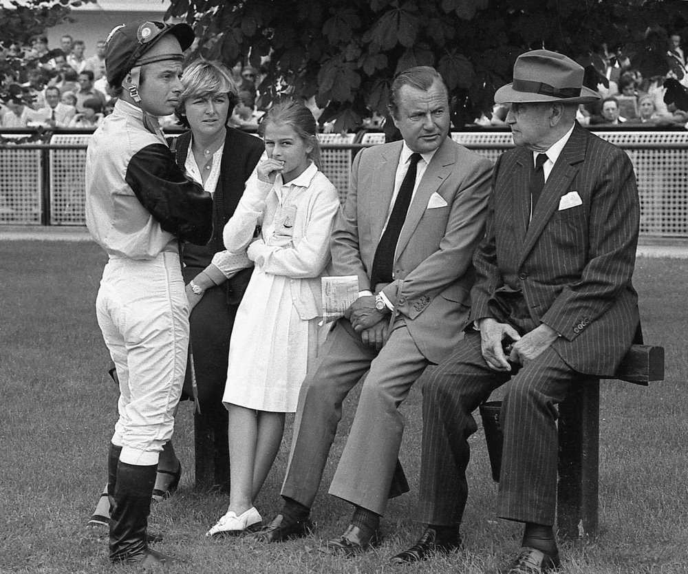 maxcouch's tweet photo. Alec Head. One of the greats. Trainer, breeder, sire. From racing royalty. May he rest in peace.  #Nuccio #SaintCrespin #Ivanjica #GoldRiver #Lavandin #Charlottesville #Riverman #Lyphard #GreenDancer #RoseRoyale #Taboun #Sheshoon #Treve https://t.co/Fp0khhZyiM