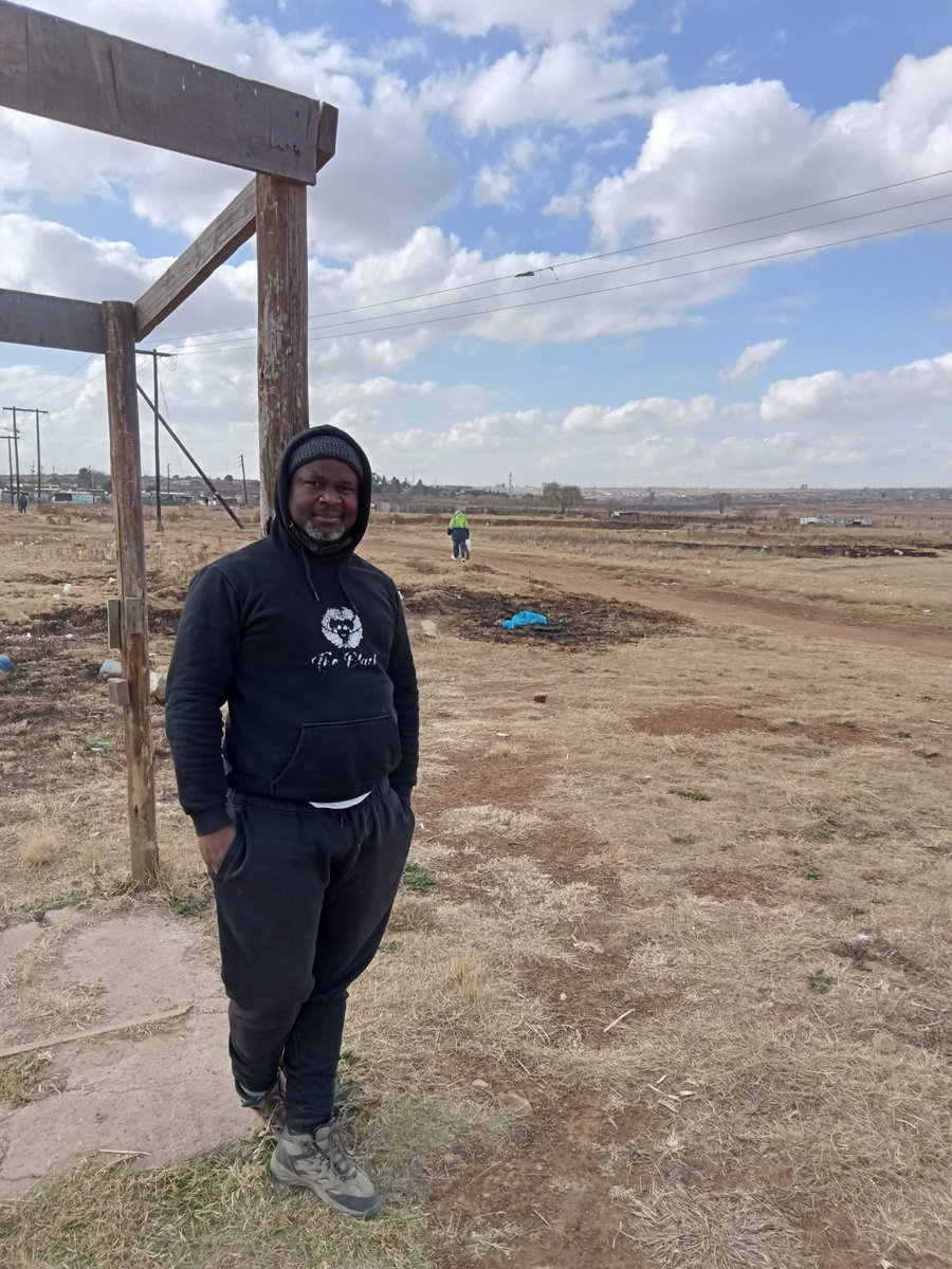 dnqumashe's tweet image. Trying to rebuild my shack. 
#Squaters
#Dweller
#Hoshiya