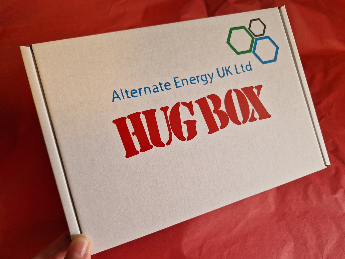EnergyGrantScot's tweet photo. WIN a Chocolate HUG BOX 🎉 Follow @EnergyGrantScot &amp; @HugBoxUK &amp; ReTweet for a chance to #win 😍
Also on 
https://t.co/ME1SRMouqM

#free #FreebieFriday #Competition
#comp #WinItWednesday #tastetest #chocolate #retro #FridayFun #rttowin #hug #winwednesday #wednesdaythought https://t.co/k8Nzn3s5Rc