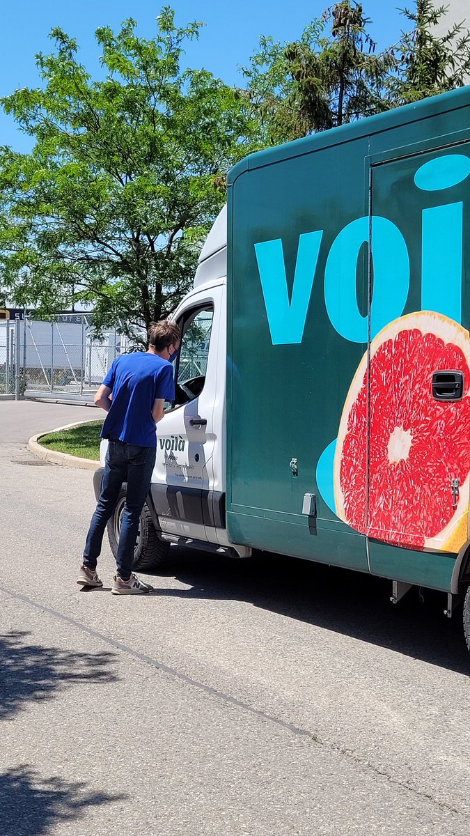 Voila by Sobeys drivers are getting ready to win their union vote! Let them know you support their fight for safe working conditions &amp; better wages ✊❤ #VoilaUnion #Toronto #Hamilton <a href="/UFCWCanada/">UFCW Canada</a> <a href="/sinfronterasESC/">Santiago Escobar</a> <a href="/BanaagAlex/">Da Man From Manila</a> <a href="/FeliciaScarbTO/">Felicia Samuel</a> @MatthewGreenNDP <a href="/DrKateTO/">Kate Dupuis</a>