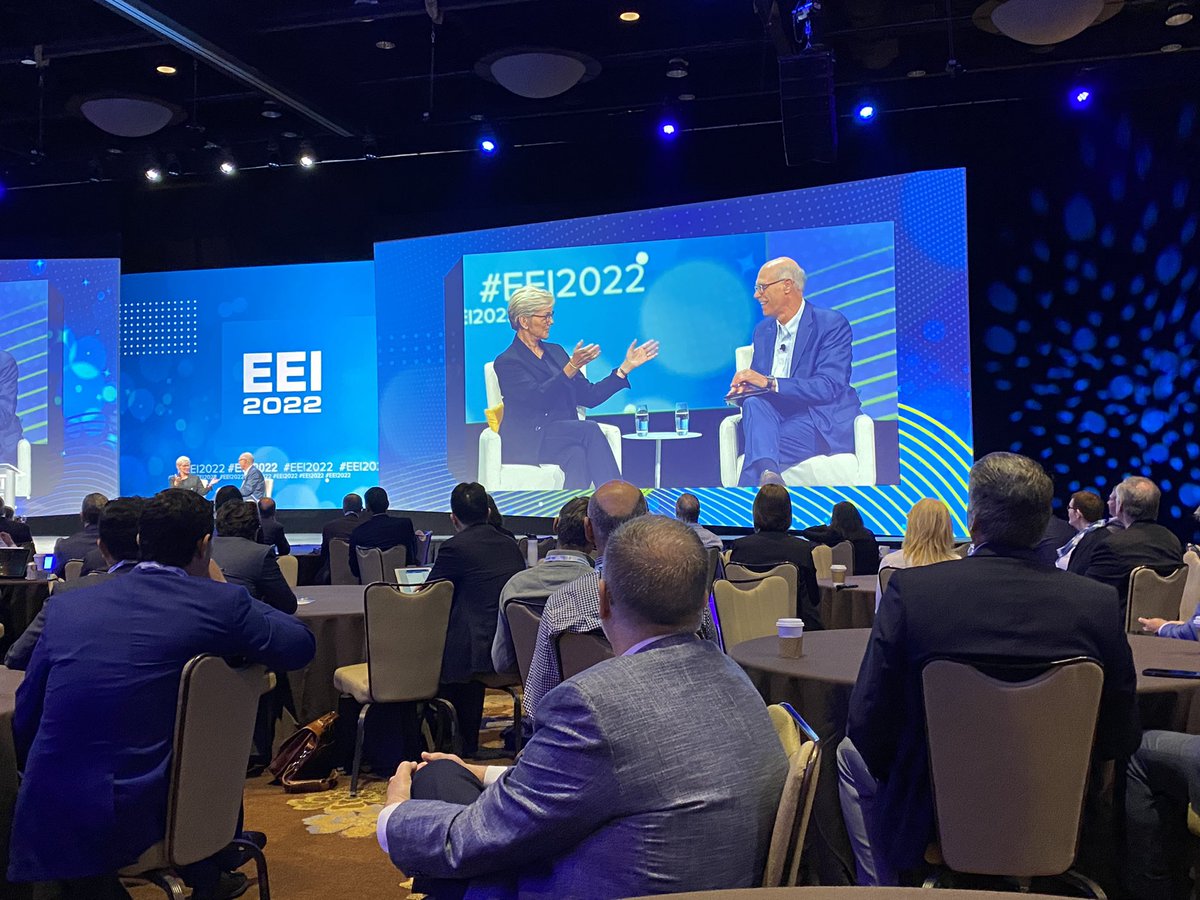 . @SecGranholm brings an enthusiastic message to @Edison_Electric #EEI2022 on the transition to a clean energy future and the importance of stakeholder engagement and bringing our communities along in a smart, supportive manner. #infrastructure #EVs #resilientgrid #opportunity