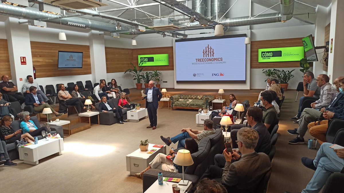 Propopulus_eu's tweet photo. During his intervention at the Treeconomics conference, Pedro Garnica, former chairman of @ProPopulus_eu and chairman of @GranicaPlywood, stressed what a great opportunity is #poplar for the development of the #rural areas.
#treeconomics. #Wood in a #sustainableeconomy https://t.co/6LSOwcdGCF
