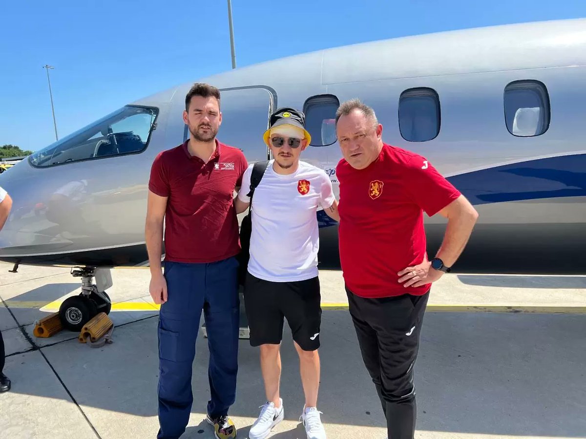 BalkanFutbolu's tweet photo. 🇧🇬 | Todor Nedelev, Bulgaristan'a döndü.

📌 Gürcistan'da yaşanan trafik kazası sonrası ciddi şekilde yaralanan #Nedelev'in tedavisine Bulgaristan'da devam edilecek. https://t.co/hG3YdkkqEZ