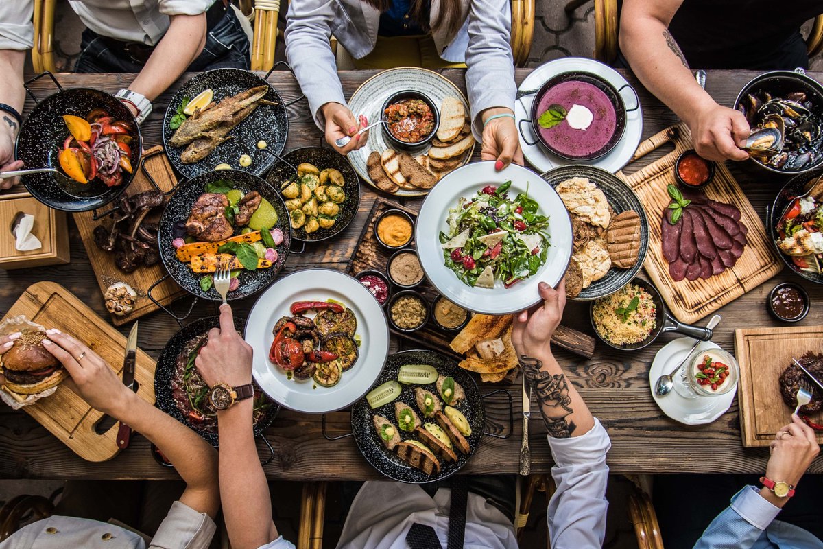 Le 29 juin prochain auront lieu les Prix EY de l’Agroalimentaire 2022, à suivre en direct sur nos réseaux ! 

Découvrez dès maintenant les candidats en compétition pour remporter l'un des 5 prix décernés cette année : spr.ly/6013zgoph 

#PEYAG <a href="/ANIA_FRANCE/">ANIA</a>