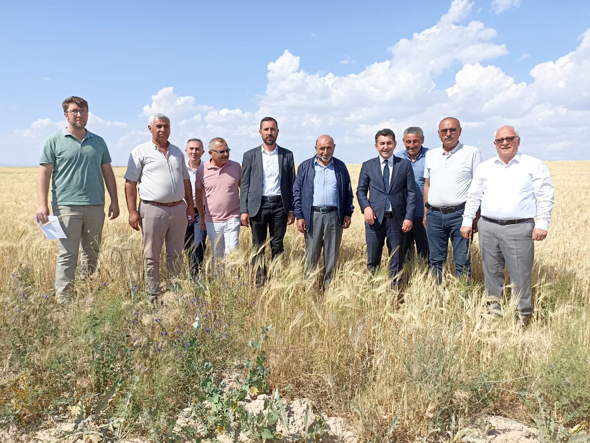MustafaDuruk's tweet photo. Kutlu köyündeyiz… https://t.co/PtMXWjvpjc