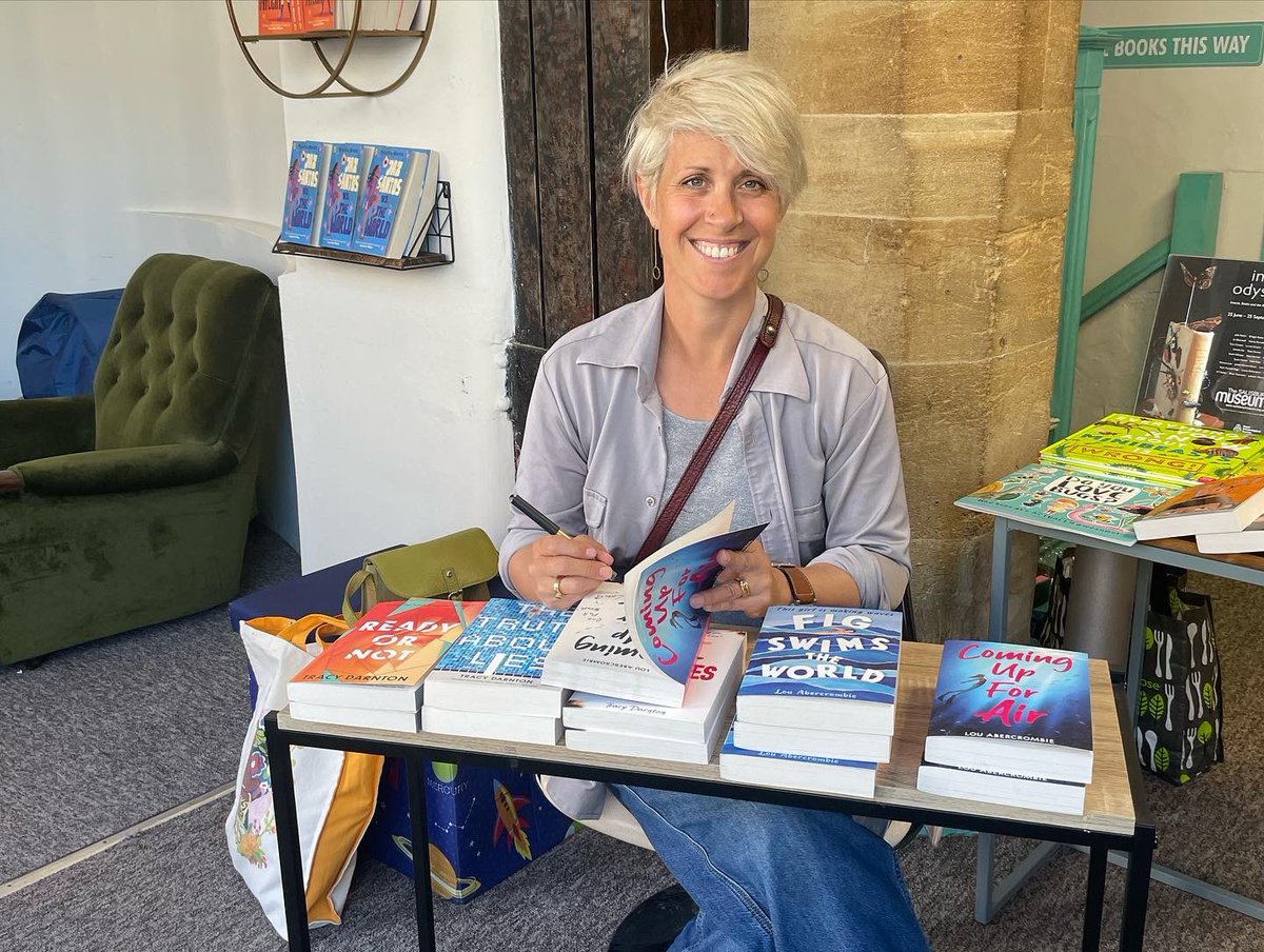 LadyGrimdark's tweet photo. Next stop on the bookshop tour is @rshipbshop in Salisbury. Signed books by me and @TracyDarnton now in stock!
#readyornotya #comingupforair #independentbookshopweek https://t.co/Z0KBBCXVPV