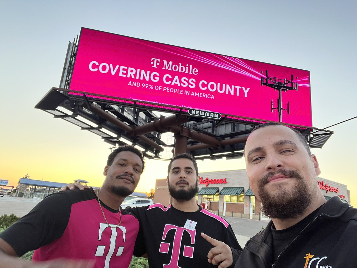 What’s up North Dakota! Spending time in Fargo this week with two powerful individuals, Brandon and Ish. Proud of how much they’ve grown, hired them 5/6 years ago. Fargo going up! <a href="/TCCMobile/">TCC Wireless</a> <a href="/BrettKennedyTCC/">Brett Kennedy</a> <a href="/gnugent28/">Gareth Nugent</a> <a href="/jszostek/">Jeff Szostek</a> <a href="/Linds1227/">Lindsey Waymire</a>