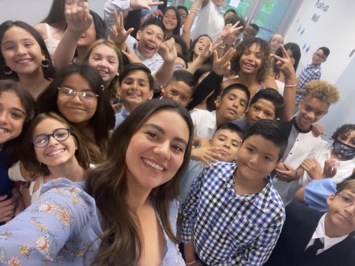 Laura G. tweet media