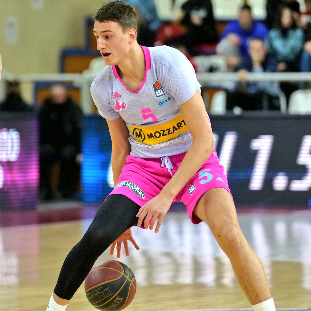 Jonathan Givony on X: "Mega Mozzart's Nikola Jovic has accepted an invite to attend the NBA Draft green room with his family tomorrow, a source told ESPN. https://t.co/tgckSC4jPe" / X