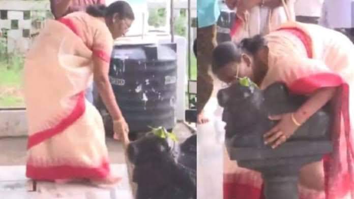 saandiippnayak's tweet image. Only BJP and Sangh can take a common person to the top of power. #DraupadiMurmu