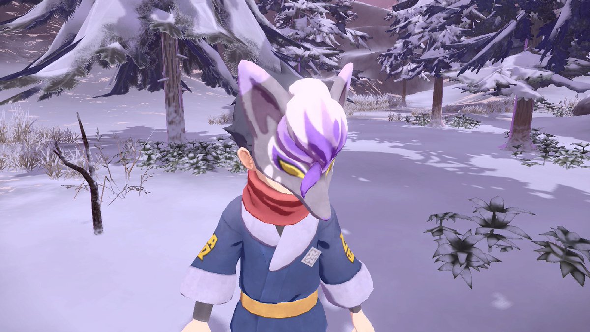 playpokemon's tweet photo. A special gift is on the way! 🎁

Select "Get via internet" from the Mystery Gifts feature in #PokemonLegendsArceus, and you'll receive the Shiny Baneful Fox Mask, inspired by the Hisuian Snow animation!

*Please see our threaded tweet for details https://t.co/uNTIUaKsUK