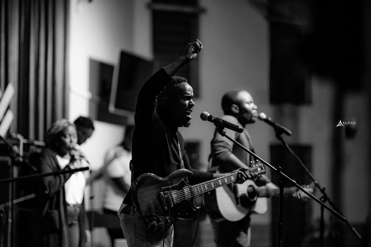 LWTPodcast265's tweet photo. Took some pictures from Live Love Malawi Concert of The Afters and Groove Band, Faith Mussa and Paul Kachala. Thread*...
Check more of my works @alpha_mw https://t.co/krBdUwXvxu