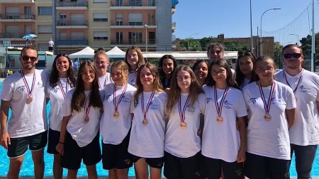 ffnatationLNA's tweet photo. [WATER-POLO]

🤽🏼‍♀️Ce week-end à Nice a eu lieu la Coupe de France des ligues U15 filles.
La sélection Nouvelle-Aquitaine décroche la médaille de bronze !🥉

Félicitations à toutes ainsi qu'aux encadrants 👏🏼

#NagerEnNouvelleAquitaine https://t.co/od9fc1xf1r