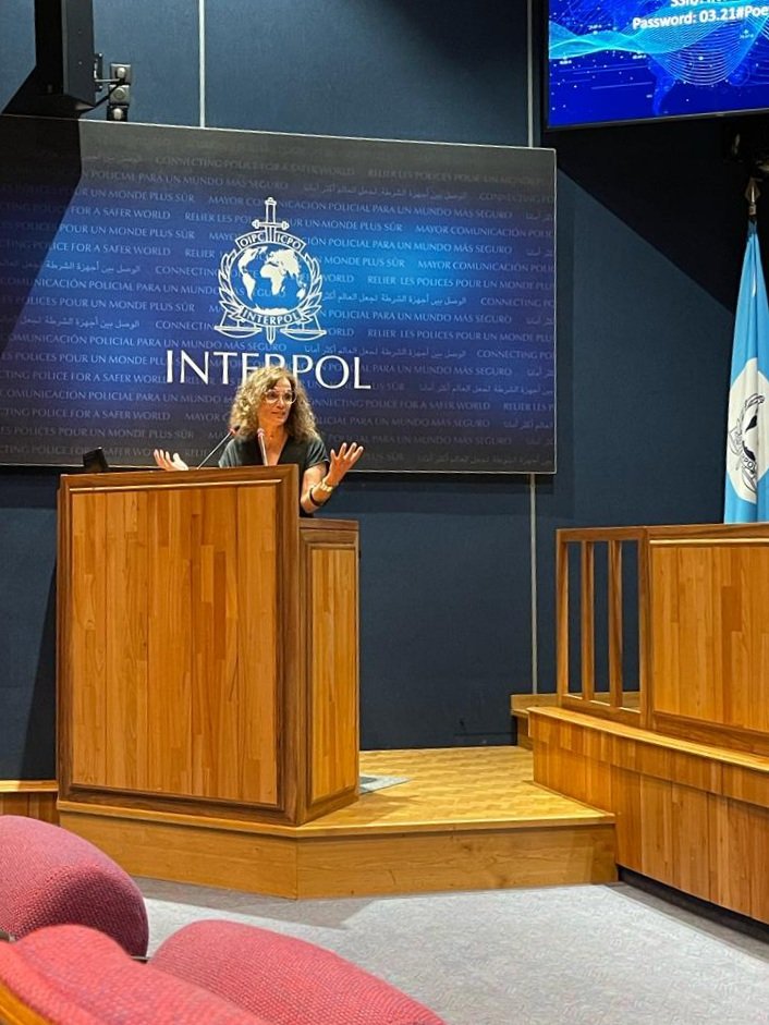 CEstatisticAUL's tweet photo. INTERPOL's #DisasterVictimIdentification conference began yesterday and Prof Cristiana Pereira from @CEAUL was present to talk about Education and Standardization as tools for the global competitiveness of Forensic Odontology. Congratulations to @Cpalmelapereira for her work! https://t.co/7DexasIkKL