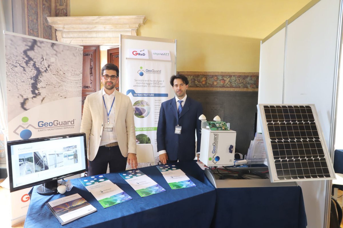 algoWatt tweet media