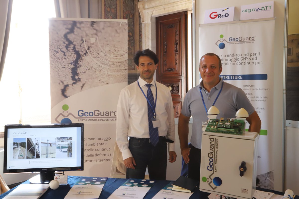 algoWatt tweet media