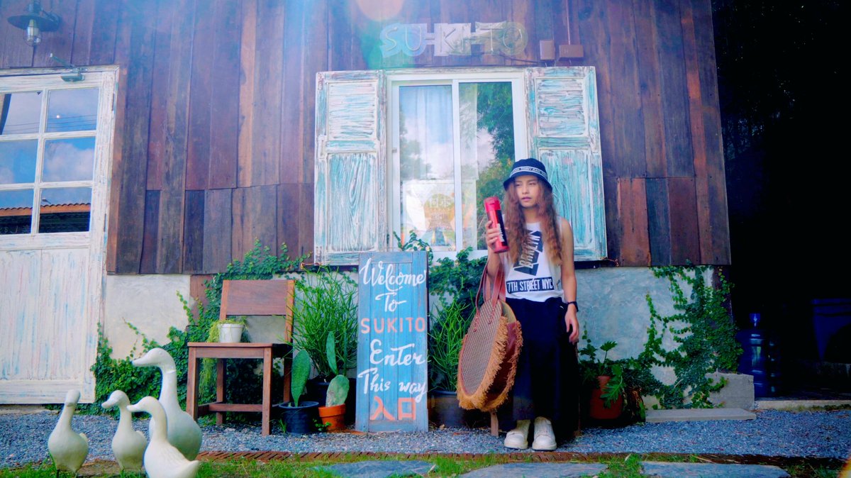 sadoodta's tweet image. Sukito cafe ระหว่างทางจะไปจันทบุรี แวะคาเฟ่แห่งหนึ่งที่ระยองระหว่างทาง น่ารักมาก ถ่ายรูปเหมือนอยู่ในอนิเมะญี่ปุ่น มีสวนเปิดโล่ง บรรยากาศสวนคือดีมาก #sukitocafe #rayoung #คาเฟ่ระยอง