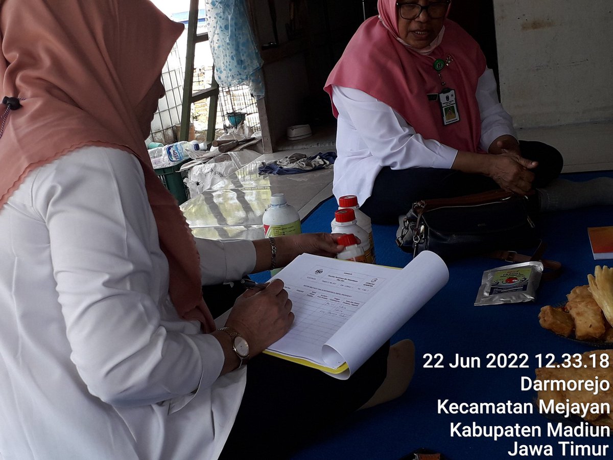 Susiloanto5's tweet photo. Rabu(22/6), susiloeko luhkan kab.madiun, mendampingi monev obat ikan DKPjatim di pokdakan margominna,pokdakan minaasyuhada dan toko obat ikan di kec.mejayan
#GiatLuhkansatminkalbanyuwangi #kabmadiun
@puslatluhkp  @pusluhkp @bppp_banyuwangi https://t.co/dEG8c3dupm