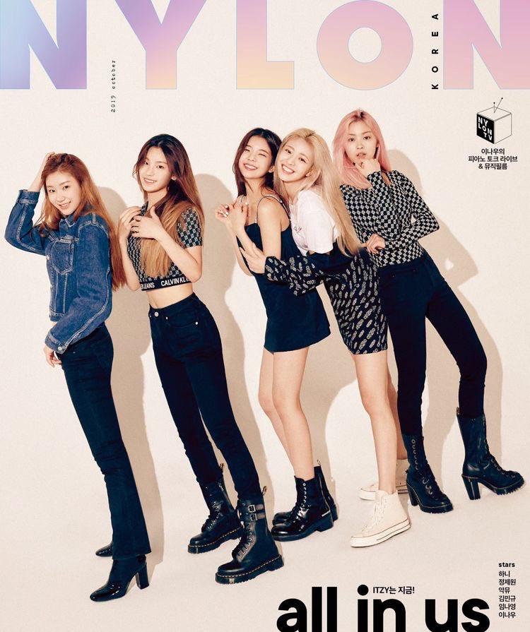 thinkitzy's tweet image. itzy always EAT in magazine shoots
