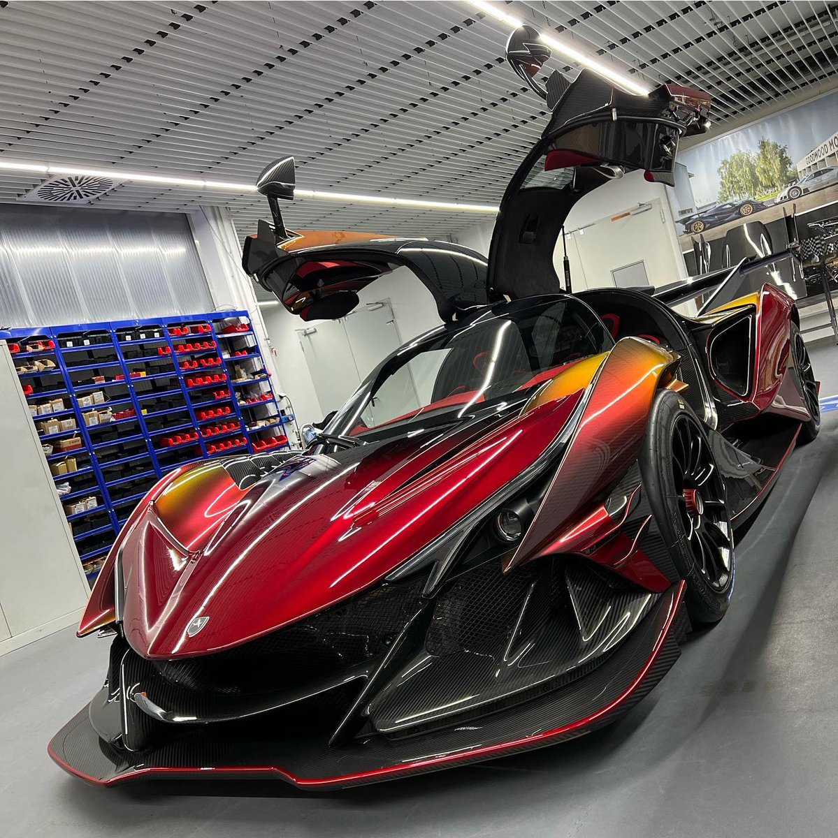 Apollo Automobil tweet media