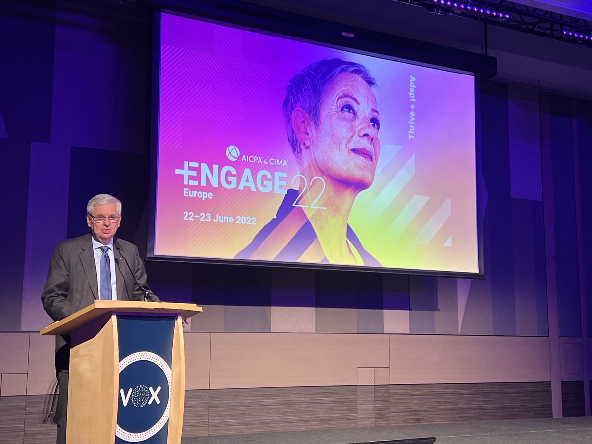 lisagshort's tweet photo. Thrive & Adapt #EngageEurope https://t.co/jdcW67E7Ye