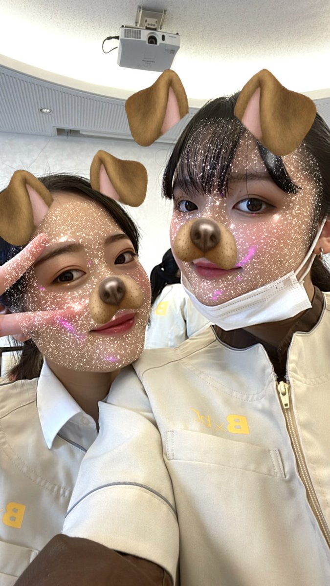 hiroshima_bbr's tweet photo. メイクの授業終わり💄
ブライダルメイクは8通りあって全部習います！
あと少しで検定なのでみんな頑張ってます❤️‍🔥
#広島
#専門学校
#広島ビューティー
#メイク
#ネイル
#エステ
#ブライダル

イベントの予約は↓
https://t.co/KrjUnBQ4fp

インスタ↓
https://t.co/O7W13PLIPM https://t.co/abNkxK69HU