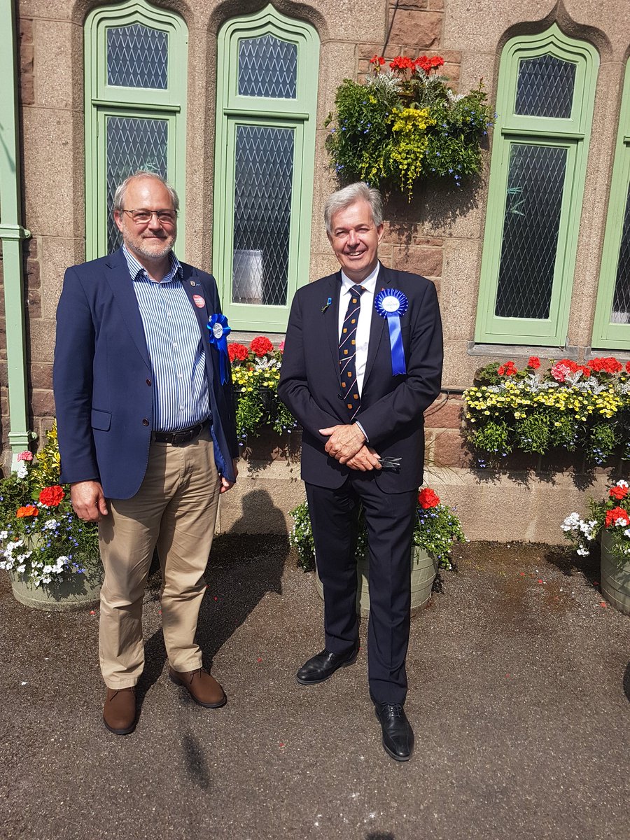 John_Le_Fondre's tweet photo. Good start in St Lawrence - however you vote, please use your vote today. @jerseyalliance1 #voteje #visitjersey #visitjerseyci @jerseyfinance #jsy22 @laprom @okeeffe4deputy @ChooseRowland https://t.co/wMHXXrwbhz