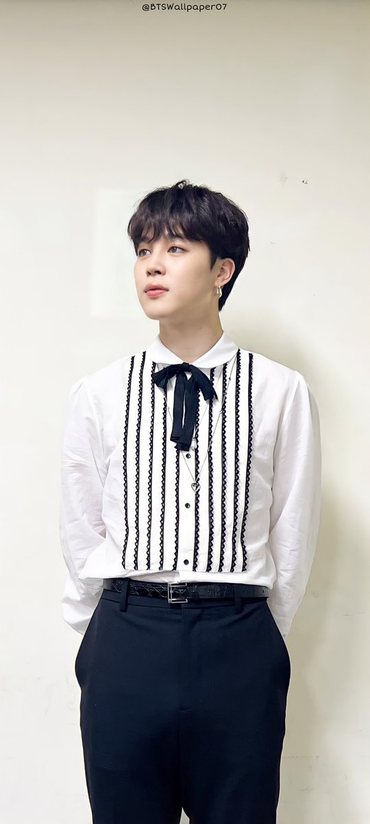 BTSWallpaper07's tweet photo. Jimin on Instagram

HD Wallpaper/Lockscreen

• ♡ if you liked
• RT if you saved
• follow for more BTS wallpapers

#JIMIN #지민 #BTS #방탄소년단 #BTSWALLPAPER #BTSLOCKSCREEN 
@BTS_twt https://t.co/iudyOzEyJd