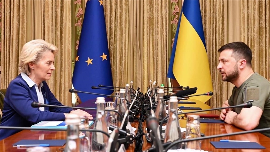 NGO_Magnolia's tweet photo. ЄС офіційно визнає Україну кандидатом на вступ!

Лідери ЄС  схвалять рекомендацію Європейської комісії щодо надання Україні  статусу кандидата на вступ у ЄС

Разом з тим, лідери ЄС ухвалять рішення про подальші кроки щодо вступу країни після повного виконання всіх умов. https://t.co/msE02vFcEe