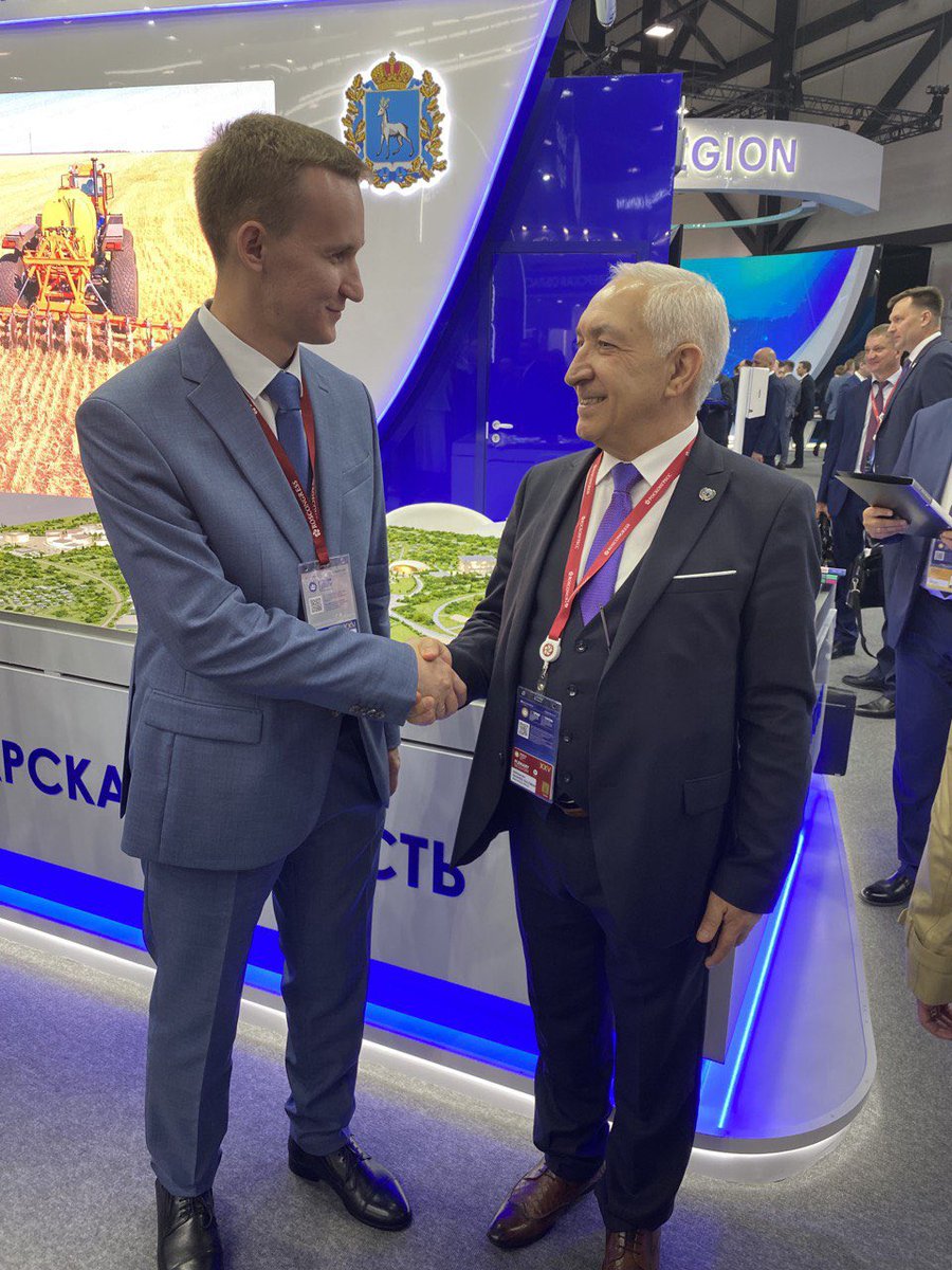 На ПМЭФ-2022 заключены важные для Самарской области соглашения с другими регионами, достигнуты договорённости с международными компаниями в области инвестиционного сотрудничества. Уверен, что Самарская область - лучший регион для развития бизнеса и реализации новых проектов!