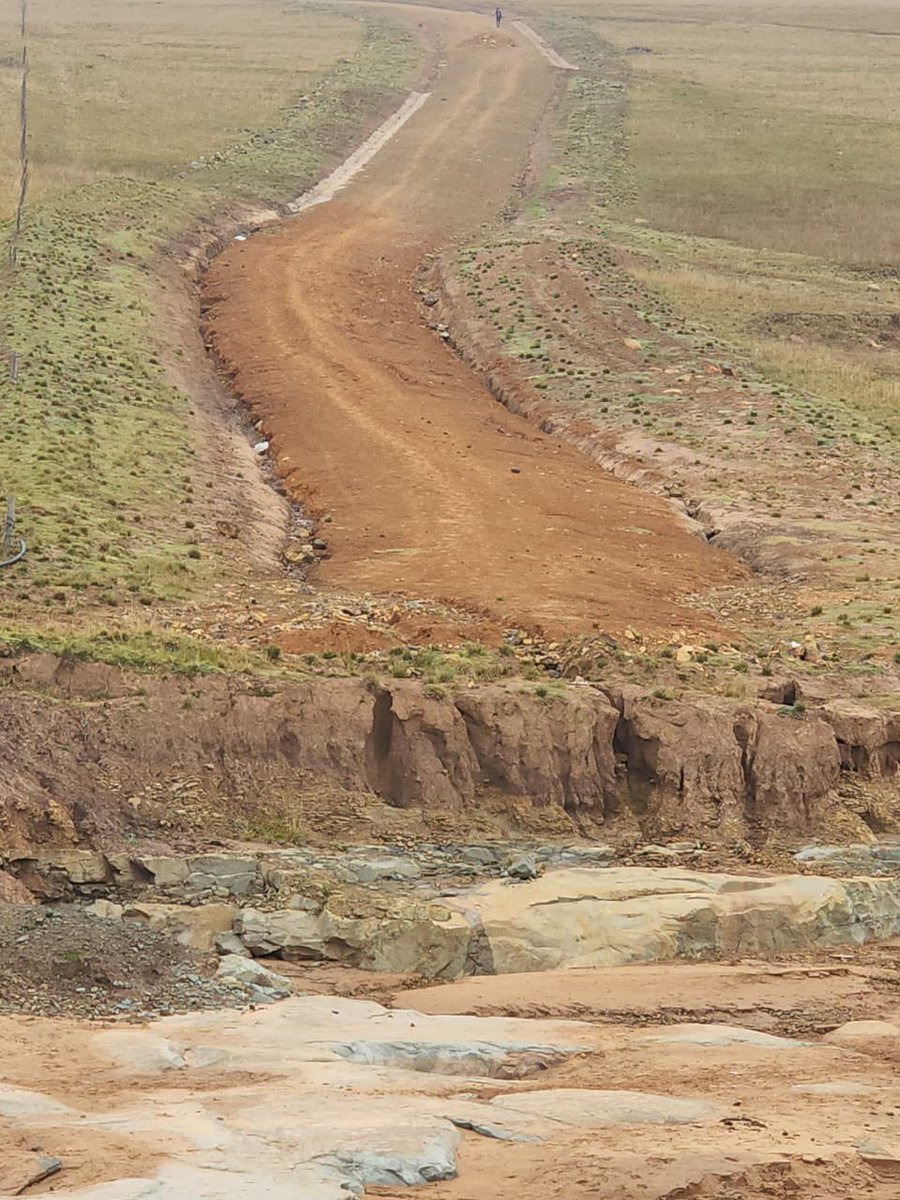 BantuHolomisa's tweet photo. #ComradesInCorruption at it again in KSD Municipality. They spent R19m for this unfinished shoddy work and now they want R5,7m more. The people of Baziya feel cheated and are wondering whether their bridge will ever be constructed. #Amasela. https://t.co/eWLzHui5NZ