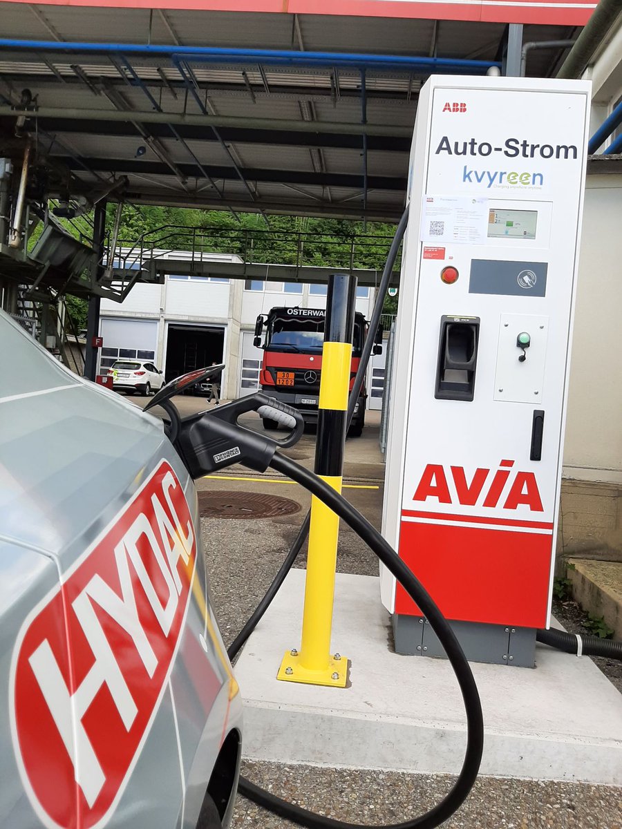 AVIAINTL's tweet photo. Fast charging with green #hydrogen. Thank you Osterwalder St. Gallen AG for your contribution to a clean hydrogen future.
The future looks bright!
Link: https://t.co/WBHXmFw8ca
#alternativeenergy #success #AVIASwitzerland #AVIAINTL https://t.co/DxT7lv7dGI