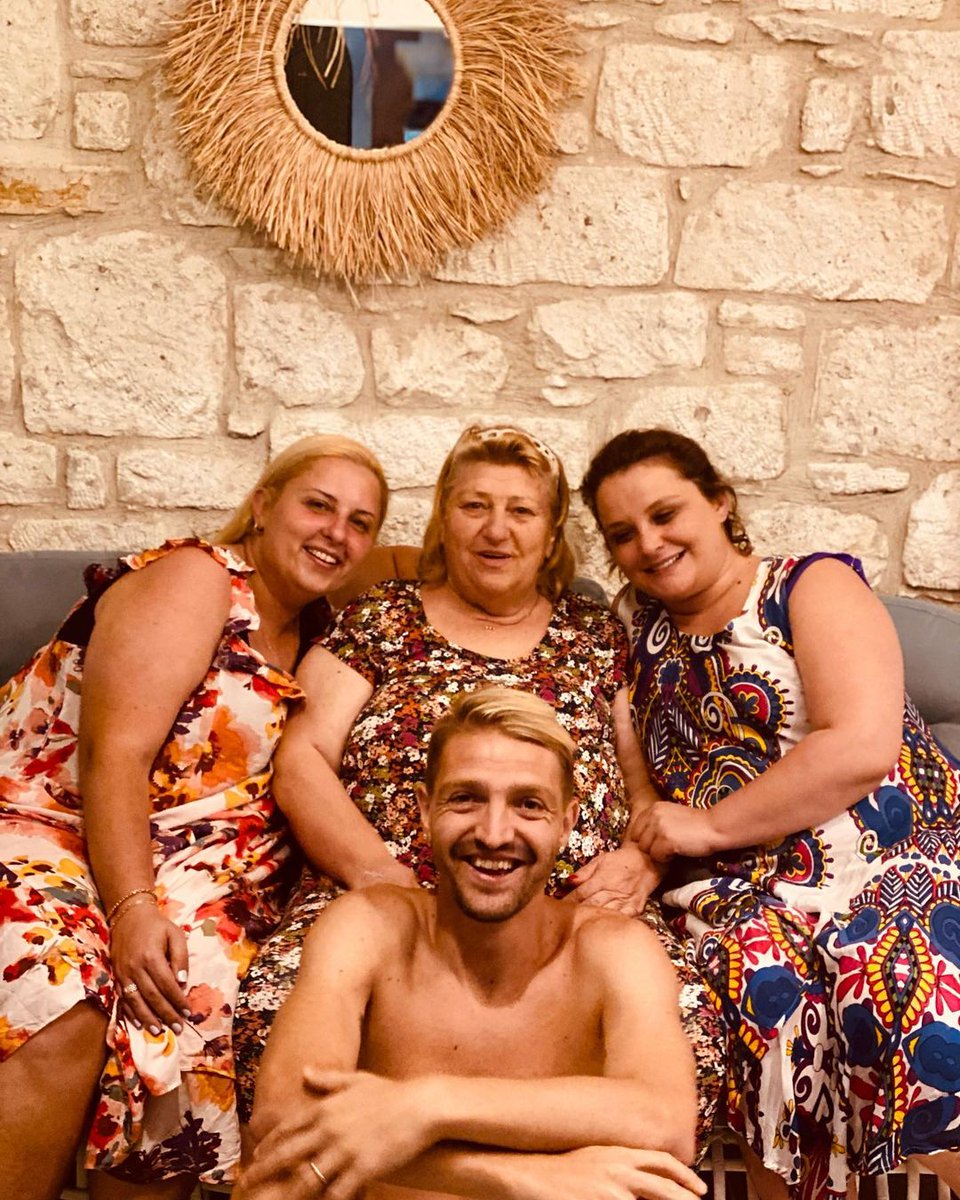 futbolarena's tweet photo. Caner Erkin: "Benim KOCAMAN ailem💙" https://t.co/1fiB3Bmrj2