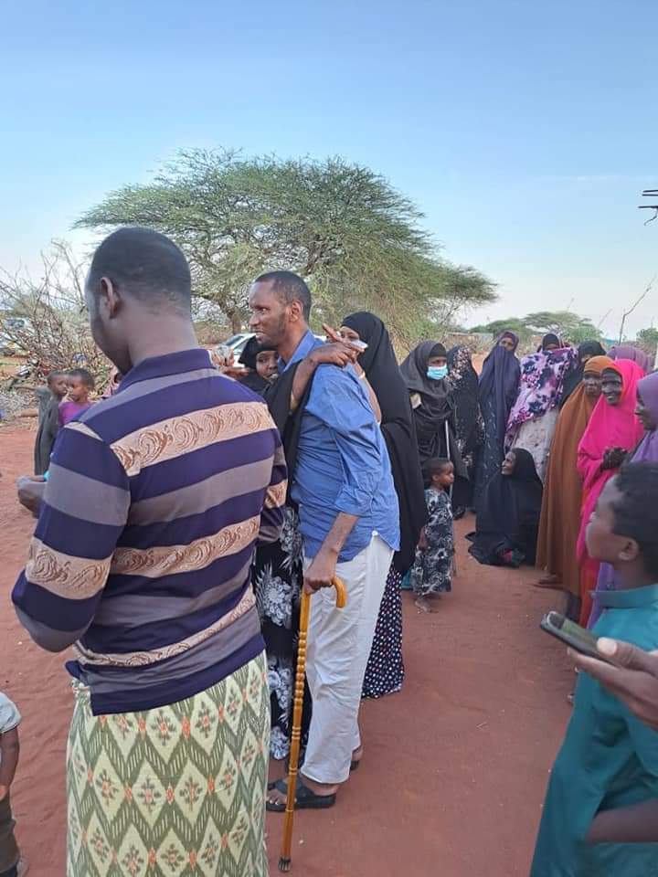 HonIsmailSheikh's tweet photo. Engaged residents of Bulla Qaranri as we continue with our door to door campaigns in a bid to ensuring the plights of everyone is heard and attended to once elected to office. They as well promised to voting H.E Rt. Hon @RailaOdinga come August 9th. https://t.co/DqrVDbx8r6