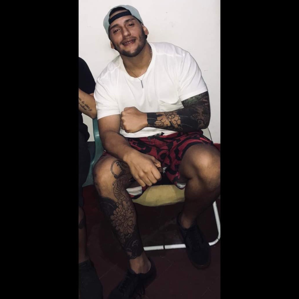 Davalos97's tweet photo. #NuevaFotoDePerfil 🔥 https://t.co/acAQXRVrw9
