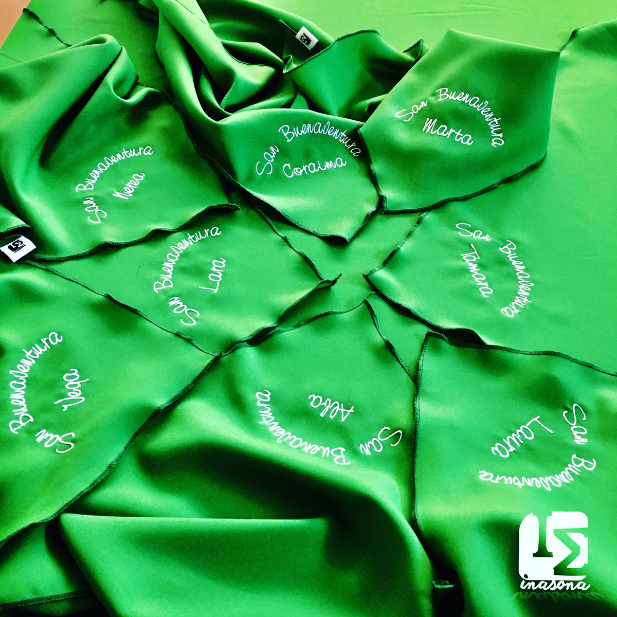 Inasona_Es's tweet photo. Moraleja, se viste de verde 💚
Colección San Buenaventura by Inasona.

Variedad de modelos.
Pañuelos, fajines y conjuntos.
Diseños únicos y exclusivos.
Personalizados.
Hechos a mano.

¿Quieres el tuyo? ✨
https://t.co/lavWz8Hbeh https://t.co/NgiuHxt89f