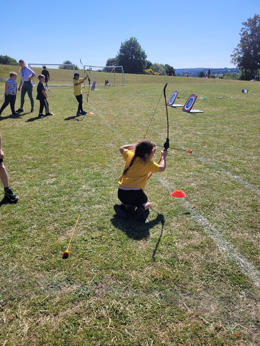 amberEPS's tweet photo. We are having a go at archery now! @PE_EPS1 @PrimaryElaine @IPAT_Edu https://t.co/jHkoFaSUPw