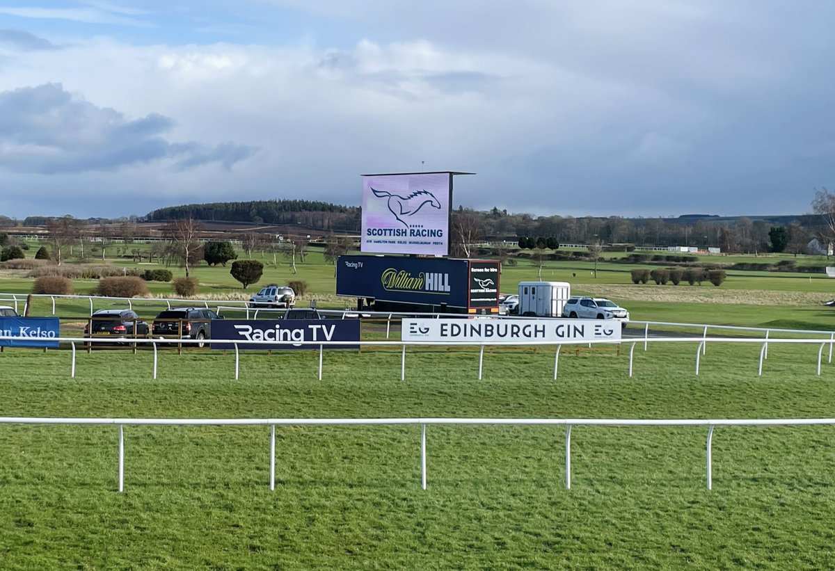 scotland_screen's tweet photo. Hire our #bigscreen for any outdoor event this summer 🌞

For more information, visit 👇🏻

https://t.co/iE7MB8xKCw

#bigscreenscotland #screenhire #scottishracing https://t.co/ixw3dAP815