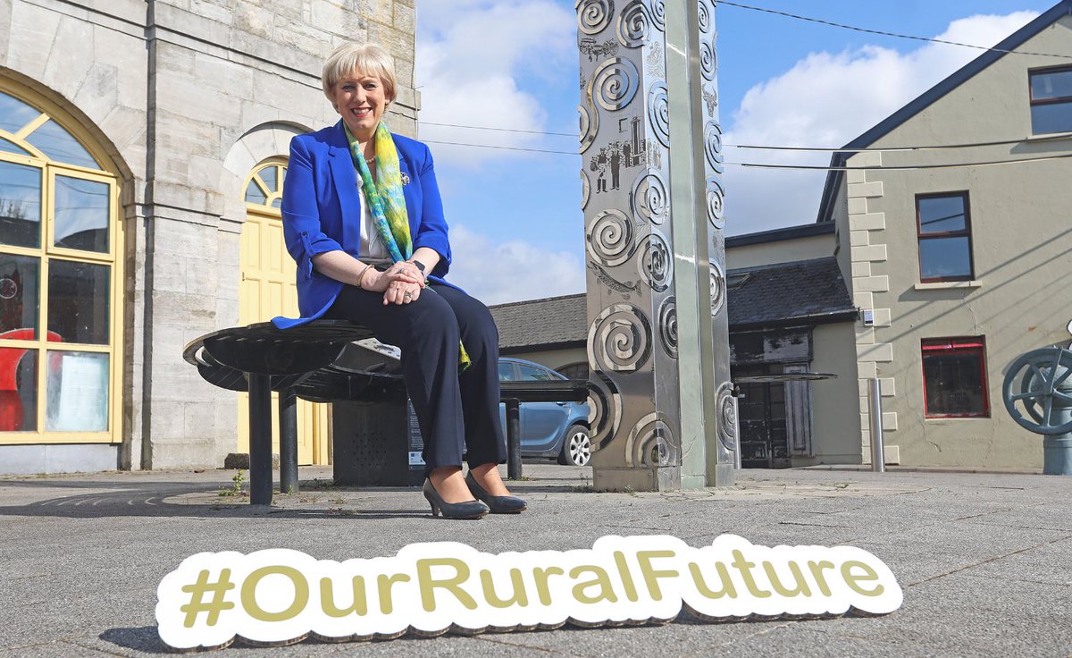 HeatherH's tweet photo. ๐จFunding News ๐จ
Pleased to announce funding of over โฌ1.6 million for community first responders.
This funding will help purchase 32 vehicles for brilliant groups across the country such as the @IrishWheelchair who I was delighted to meet on a recent visit.
#ourruralfuture https://t.co/6hTqjDNJmy