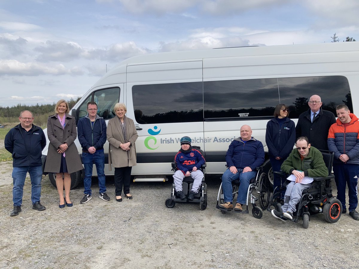 HeatherH's tweet photo. ๐จFunding News ๐จ
Pleased to announce funding of over โฌ1.6 million for community first responders.
This funding will help purchase 32 vehicles for brilliant groups across the country such as the @IrishWheelchair who I was delighted to meet on a recent visit.
#ourruralfuture https://t.co/6hTqjDNJmy