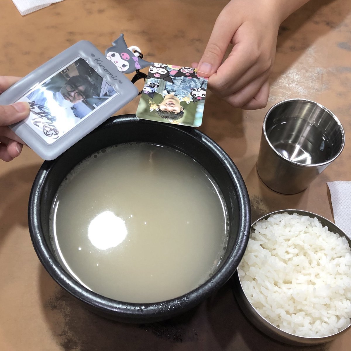 Be0K_'s tweet photo. 📍서울대입구 삼미옥

하버마스설렁탕이 맛있고
조규(not idol) 폴라가 제법 깜찍해요.^◡^. https://t.co/5QygbDE89H