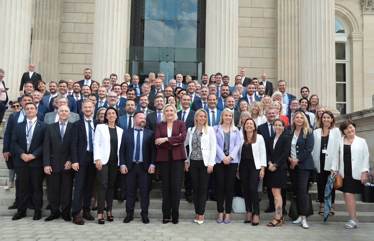 MLP_officiel's tweet photo. Ils ne savaient pas que c’était impossible, alors ils l’ont fait. https://t.co/j0lUHc6uY4
