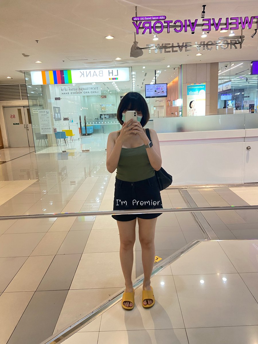 pm_mier's tweet photo. ใครเคยโดนบูลลี่บ้าง ใครเคยถูกแซวจนหมดความมั่นใจ รู้สึกไม่ชอบตัวเองเลยอ่ะ เพราะขี้ปากของคนรอบข้าง เมียร์เจอมาตลอด ตั้งแต่เด็กยันโตค่ะ และสิ่งที่เมียร์ตอบกลับคนพวกนั้นก็แค่ขำๆใส่ และบอกกับตัวเองว่าตรูจะสวยให้เมิงดู สิ่งที่เมียร์ทำคือการดูแลตัวเอง พัฒนาตัวเองมาตลอดค่ะ😈 https://t.co/K32OpURNYL