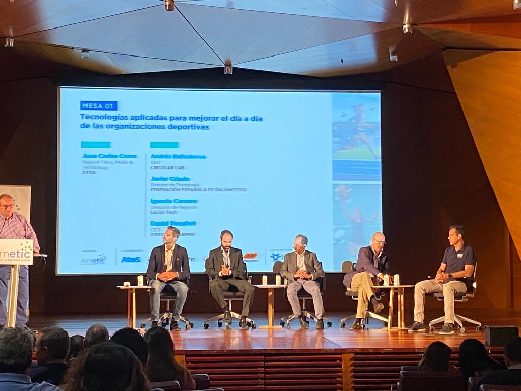 .<a href="/jccomag/">Juan Carlos Coma</a>, Head of Telco, Media &amp; Technology modera la Mesa 1: Tecnologías aplicadas para mejorar el día a día de las organizaciones deportivas. Representantes de <a href="/connectbyCL/">connectbycircularlab</a>, <a href="/BaloncestoESP/">Baloncesto España</a>, <a href="/LaLigaTech/">La liga Tech</a> y @visyon360 cuentan sus avances y experiencias.
<a href="/AMETIC_es/">AMETIC</a>
